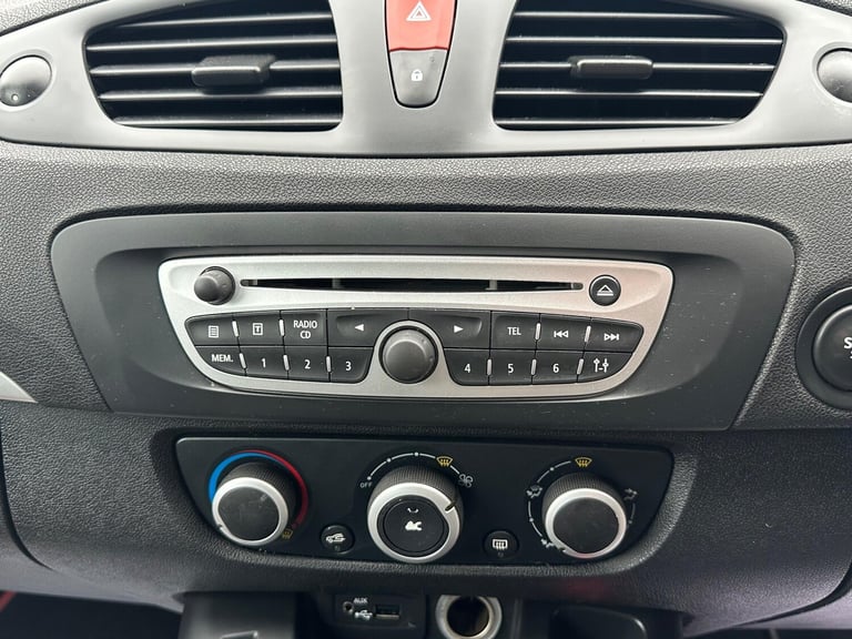 2010 Renault Scenic 1.5 dCi I-Music Euro 4 5dr MPV Diesel Manual