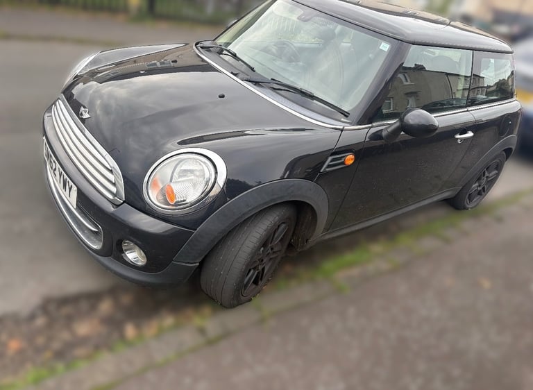 Mini, HATCHBACK, Hatchback, 2013, Manual, 1598 (cc),3 doors - Image 2