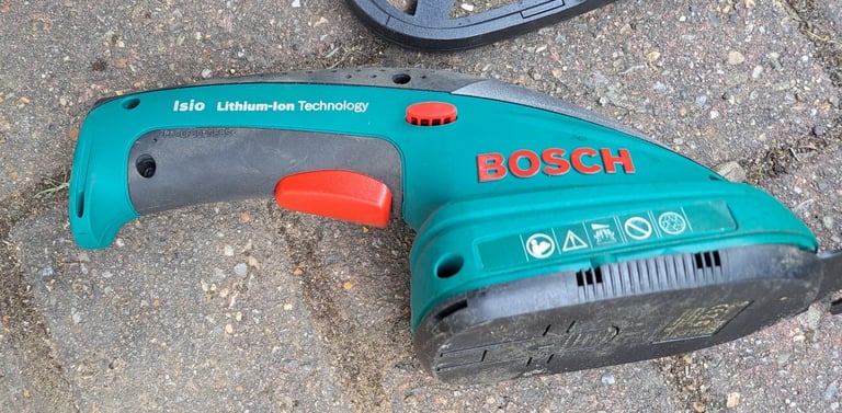 Bosch Isio Shrub Shear Trimmer Cordless