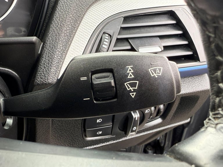 2014 BMW 1 Series 2.0 120d M Sport Euro 5 (s/s) 3dr HATCHBACK Diesel Manual