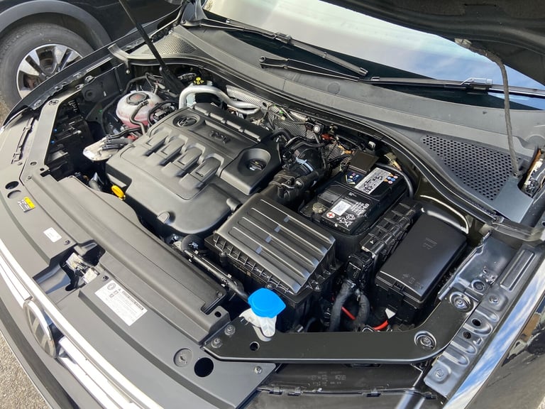 2019 Volkswagen Tiguan 2.0 TDI SEL SUV 5dr Diesel DSG Euro 6 (s/s) (150 ps)