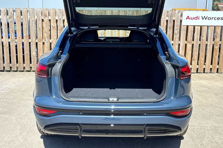 2025 Audi Q6 e-tron 225kW Performance 100kWh Edition 1 5dr Auto ESTATE ELECTRIC Automatic