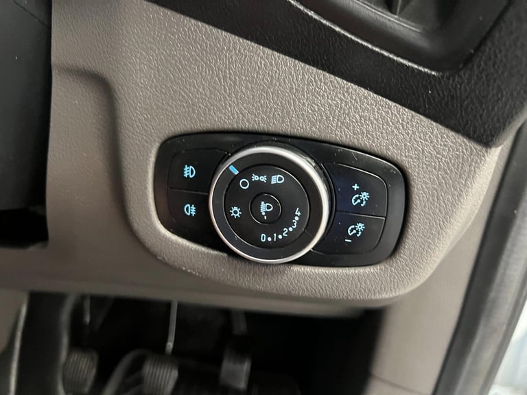 2019 Ford Transit Connect 1.5 240 EcoBlue Trend L2 Euro 6 (s/s) 5dr Panel Van Diesel Manual