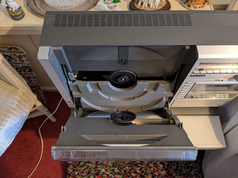 Vintage Sharp VZ-3000E Vertical Player -  Turntable radio & tape deck