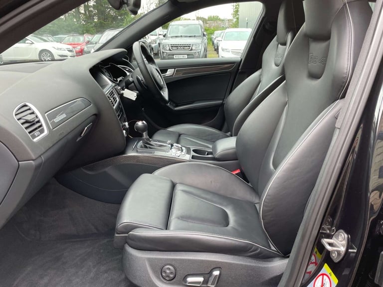 2014 Audi A4 4.2 RS 4 FSI Quattro Auto 4WD 5dr Estate Petrol Automatic