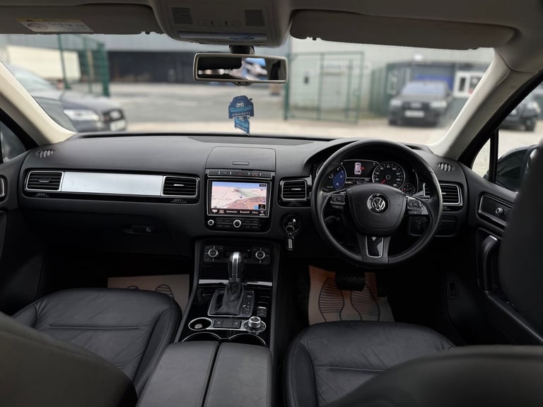 2015 Volkswagen Touareg 3.0 TDI V6 BlueMotion Tech Escape SUV 5dr Diesel