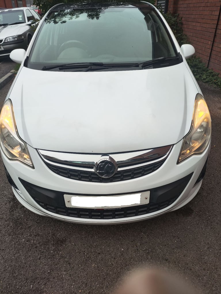 (NEW MOT) VAUXHALL Corsa Limited Edition SXI (5 door Rare)