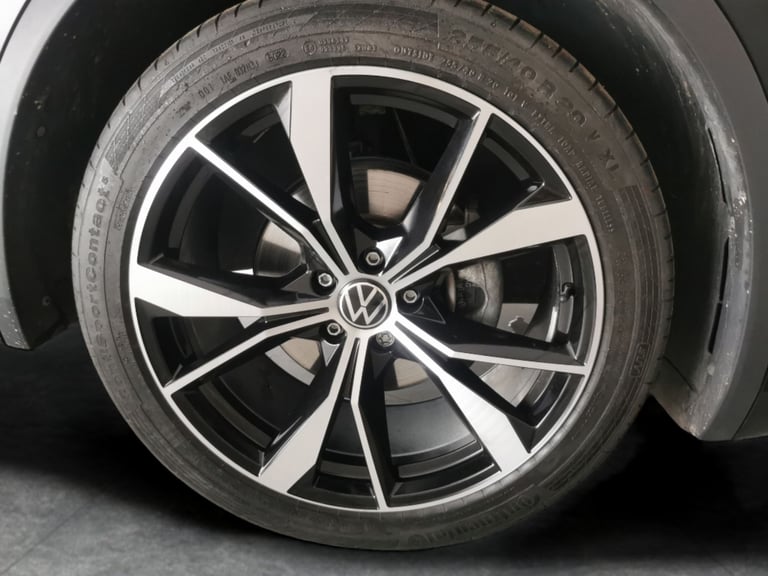 2023 Volkswagen Tiguan 1.5 TSI R-Line SUV 5dr Petrol DSG Euro 6 (s/s) (150 ps) - AUTO PARK - LED ...
