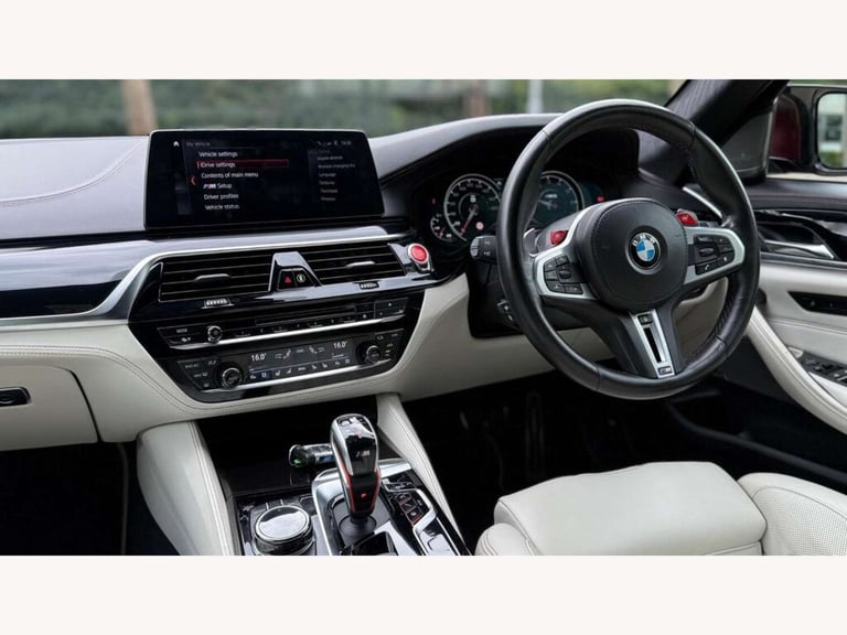 2019 BMW 5 Series 4.4 M5 Auto 4WD 4dr Saloon Petrol Automatic
