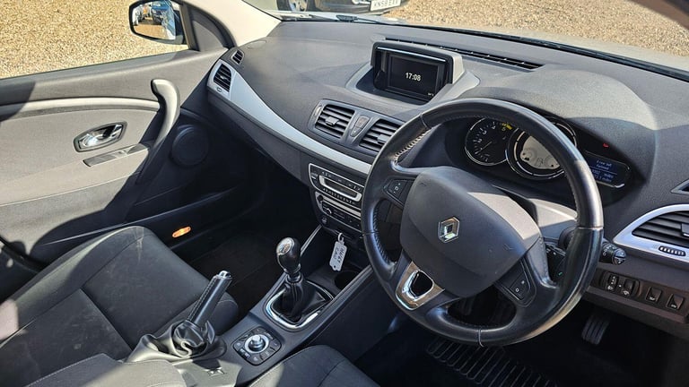 RENAULT MEGANE 1.6 Dynamique TomTom Energy dCi 130 Stop &amp; Start 2014