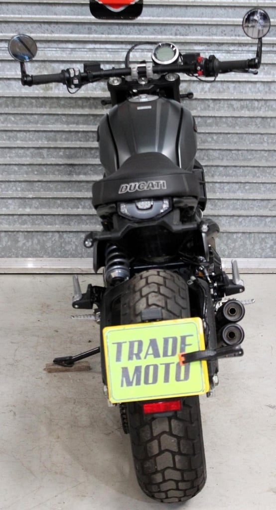 2022 22 DUCATI SCRAMBLER 800 NIGHT SHIFT ABS GREY ONLY 436 miles NEW MOT EURO 5