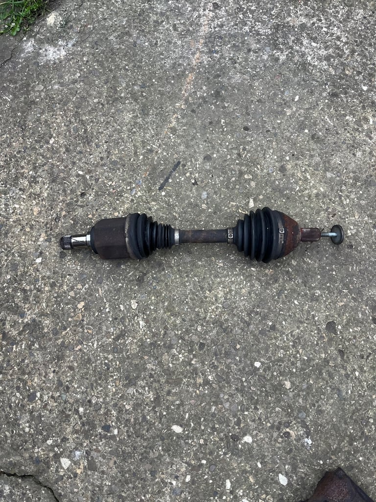 image for Land Rover Freelander 2 2013 drive shaft