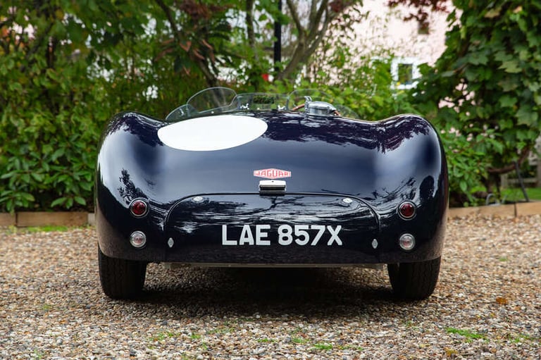 2022 REALM C-TYPE REALM SALOON PETROL Manual