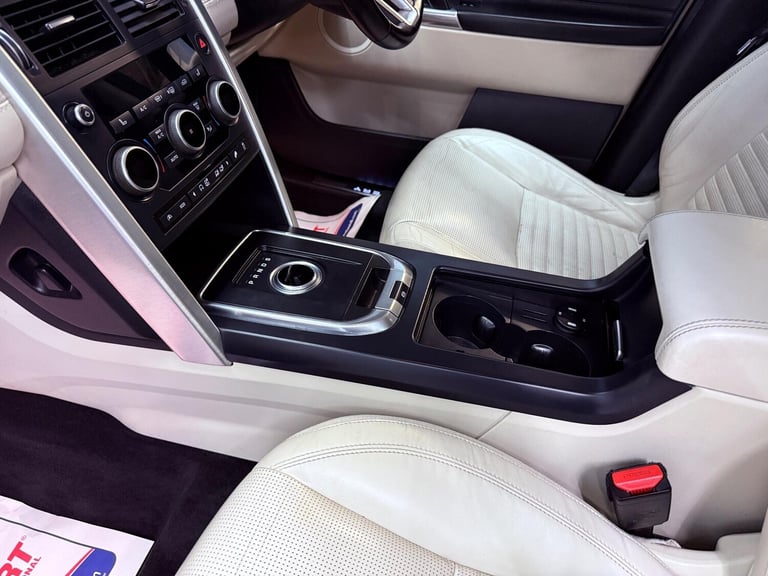 2017 Land Rover Discovery Sport 2.0 TD4 HSE Luxury Auto 4WD Euro 6 (s/s) 5dr ESTATE Diesel Automatic