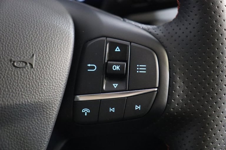 2024 Ford Kuga 2.5 Duratec 14.4kWh ST-Line 5dr CVT (APPLE CAR PLAY) Automatic