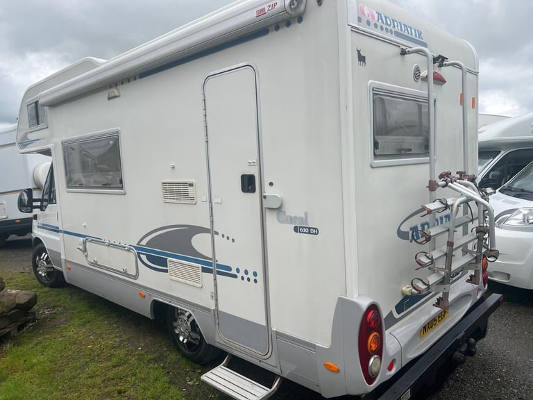2005 - Adria Coral 630 DH - 2.8ltr - 40,000 miles - 5 berth / 6 belts 
