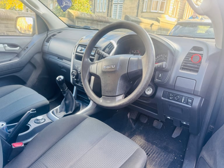 Isuzu D-Max 2.5 TD Twin turbo 2014 114k mile Pickup 4x4