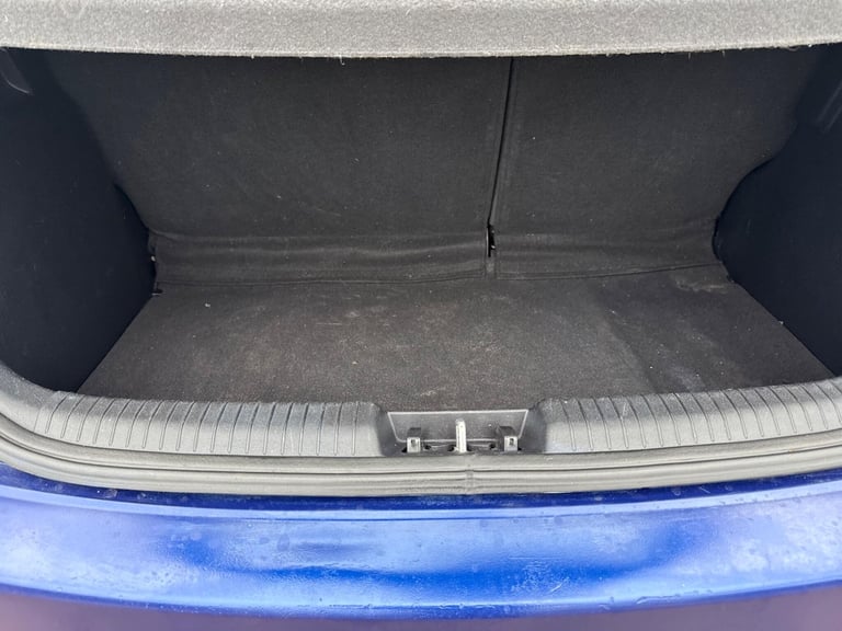 2011 Hyundai i20 1.4 Comfort Euro 5 5dr HATCHBACK Petrol Manual