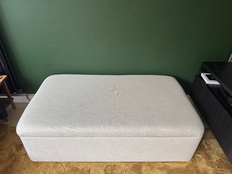 image for LOAF Bed in a Bun