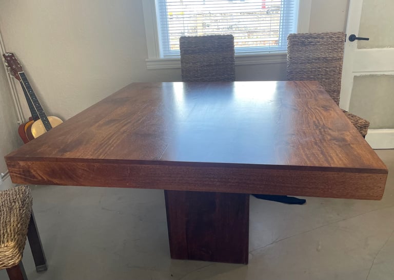 Solid Mango Wood Dining Table – Heavy, Quality Build – Collection Only