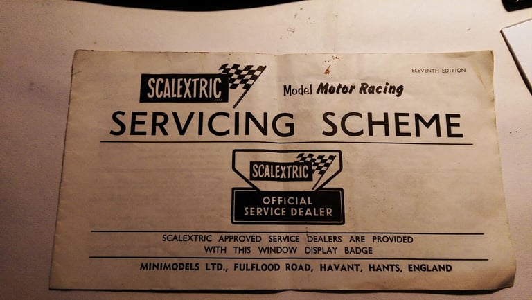 SCALEXTRIC instructions, flags, pit stop, throttle, cars, servicing