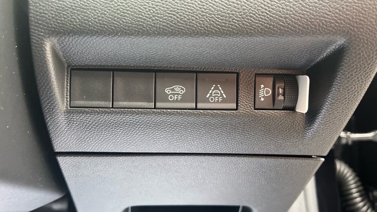 2024 Peugeot 208 100kW E-Style 50kWh 5dr Auto HATCHBACK ELECTRIC Automatic