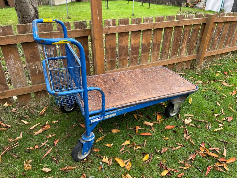 image for Heavy duty trolley 