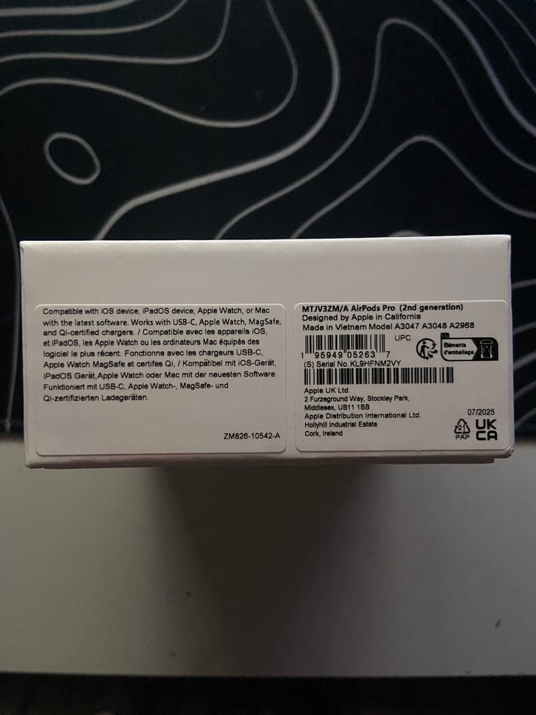 Apple Airpods 2nd Generation opened never used