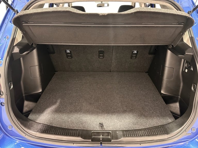 2015 Suzuki SX4 S-Cross 1.6 SZ3 SUV 5dr Petrol Manual Euro 6 (120 ps) HATCHBACK Petrol Manual