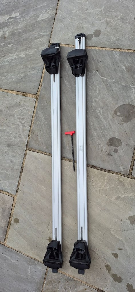 Roof bars