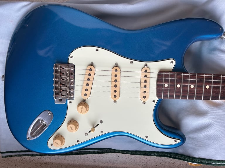 Custom Built Lake Placid Blue Stratocaster 