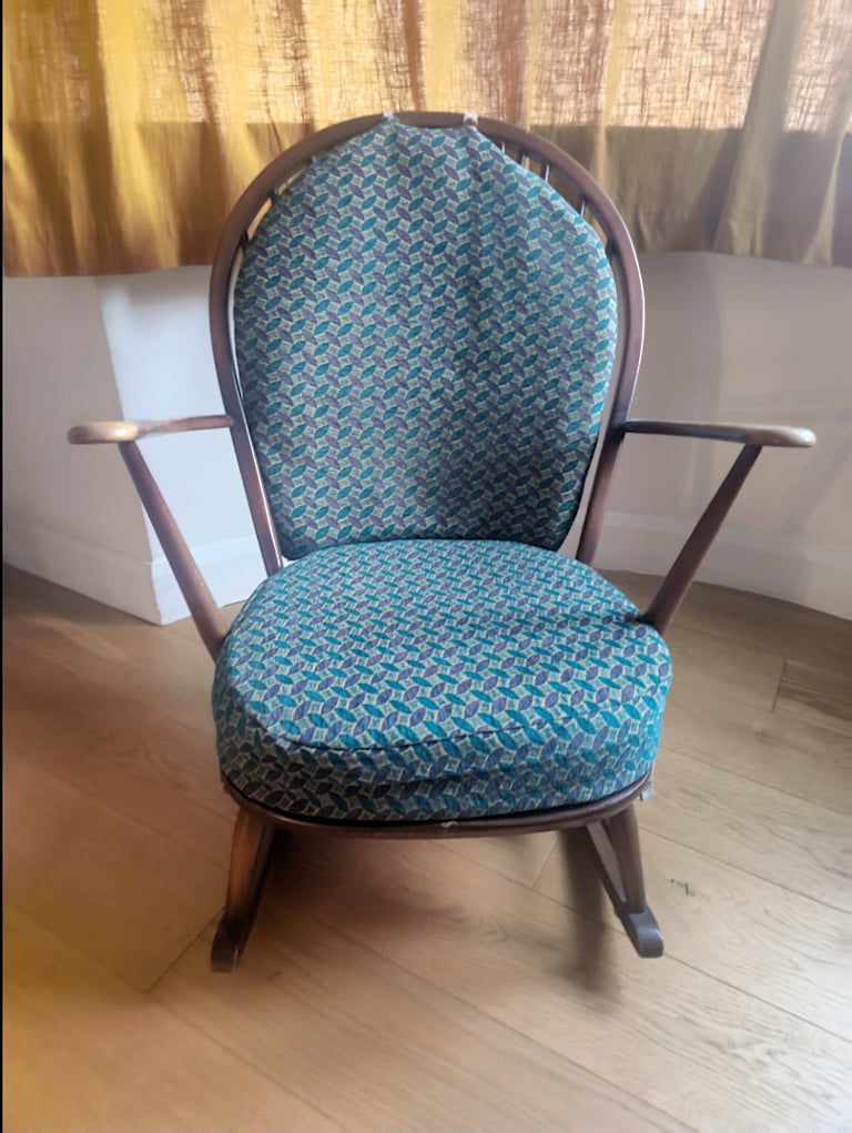 Ercol chair Recovered Excellent condition Very cottage chic