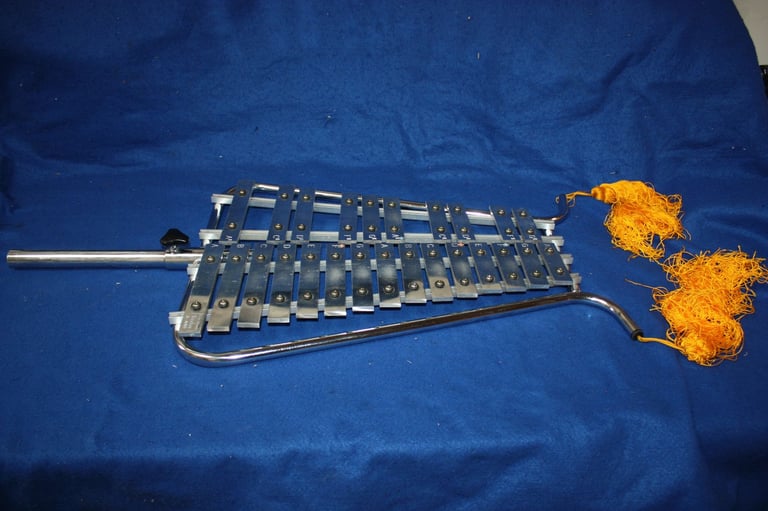 image for Vintage Rose-Morris ~ Windsor A-440 Lyra Glockenspiel for Marching Band 25 Bars ~ £125 ono