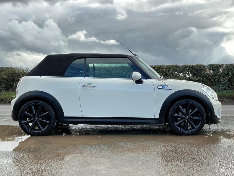 2015 MINI Convertible 1.6 Cooper S 2dr CONVERTIBLE PETROL Manual