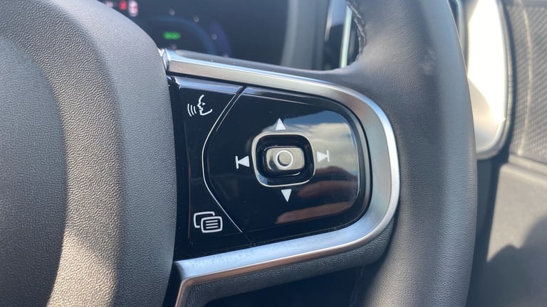 2024 Volvo XC60 2.0 T6 350 RC PHEV Plus Black Ed 5dr AWD Gtron Estate Estate Hybrid Automatic