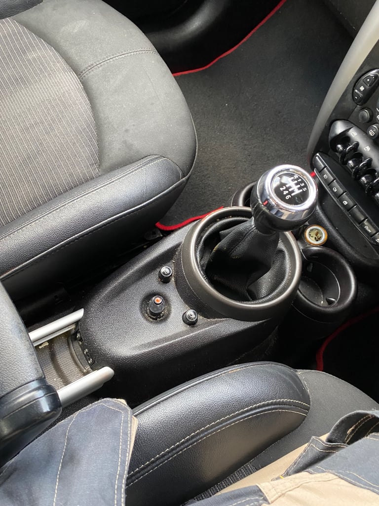 Mini, COUNTRYMAN, Hatchback, 2011, Manual, 1598 (cc), 5 doors