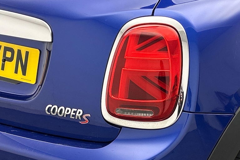2019 MINI Hatch 5-Door Hatch Cooper S Exclusive HATCHBACK Petrol Automatic