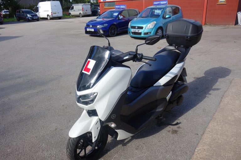 Yamaha NMAX 125 ABS Scooter Petrol CVT V-Belt Euro 5 (12 ps) AUTOMATIC 2023/73