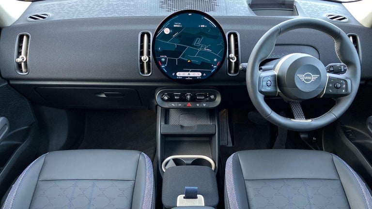  MINI Countryman 150kW E Classic 66kWh 5dr Auto Hatchback Electric Automatic