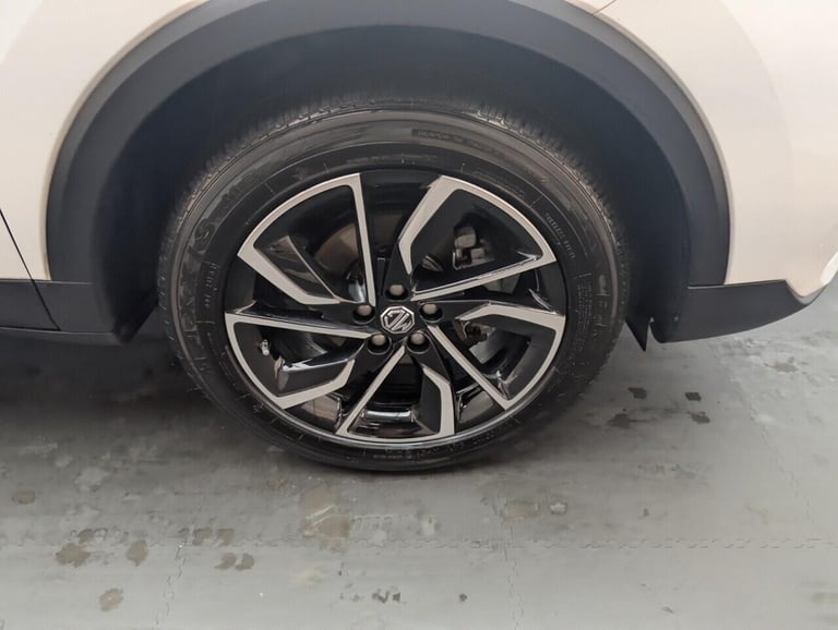 2023 MG MG ZS 1.5 VTi-TECH Exclusive SUV 5dr Petrol Manual Euro 6 (s/s) (106 ps) NAVIGATI HATCHBA...