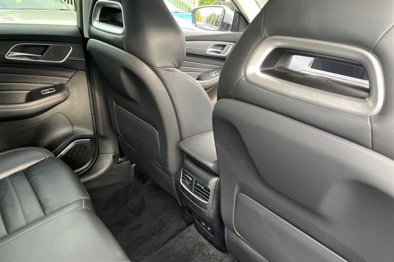 2024 MG MG HS 1.5 T-GDI TROPHY 5DR Hatchback Petrol Manual