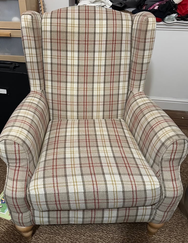 Arm chair 