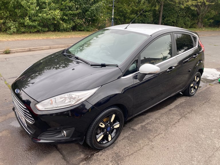 image for 2016 Ford Fiesta 1.0 EcoBoost Zetec Black 5dr HATCHBACK Petrol Manual
