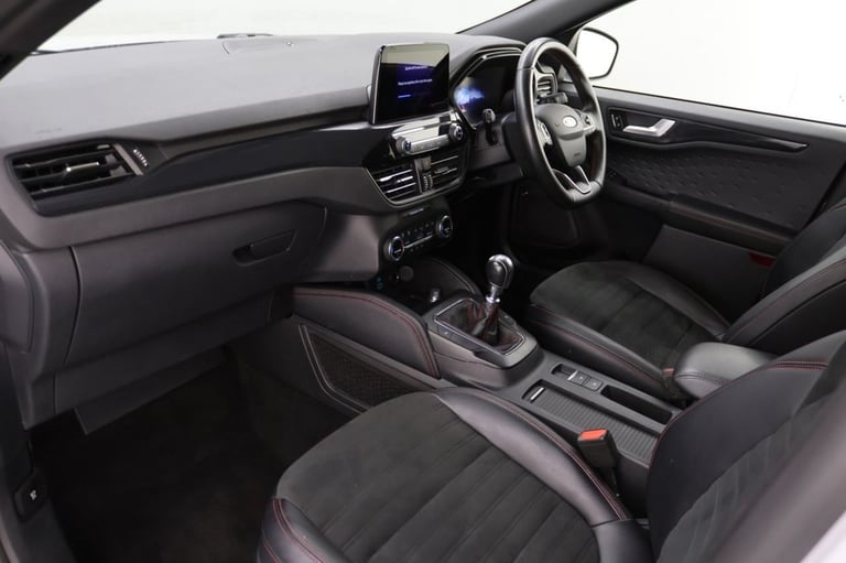 2020 Ford Kuga 2.0 EcoBlue MHEV ST-Line SUV 5dr Diesel Manual Euro 6 (s/s) (150 ps) HATCHBACK Die...