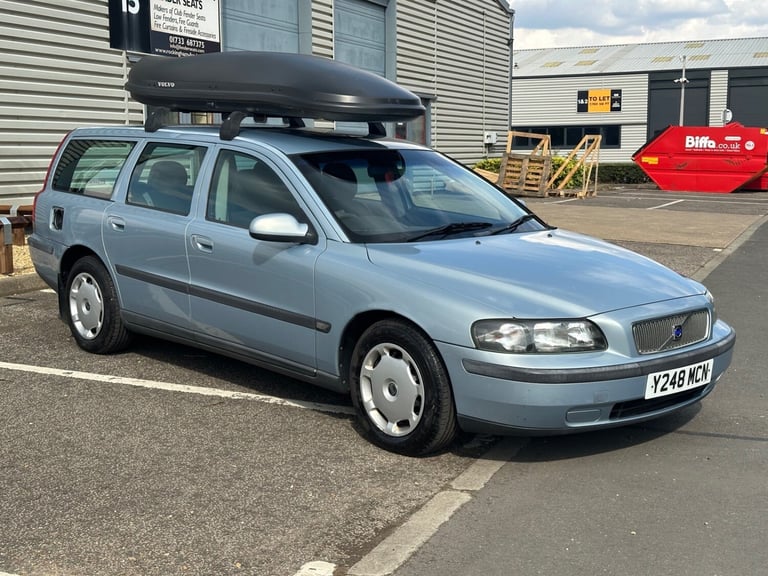 VOLVO V70 2.4 140 Torslanda