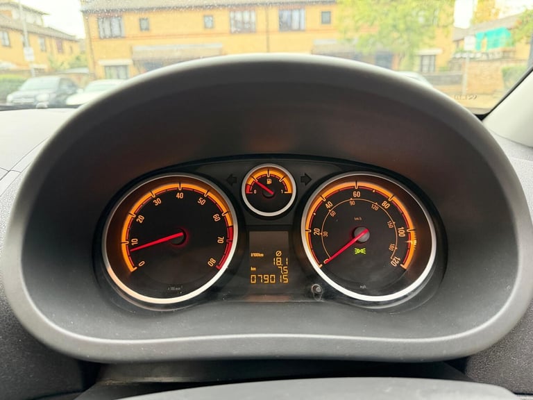 2014 Vauxhall Corsa 1.2 SE 5dr HATCHBACK Petrol Manual