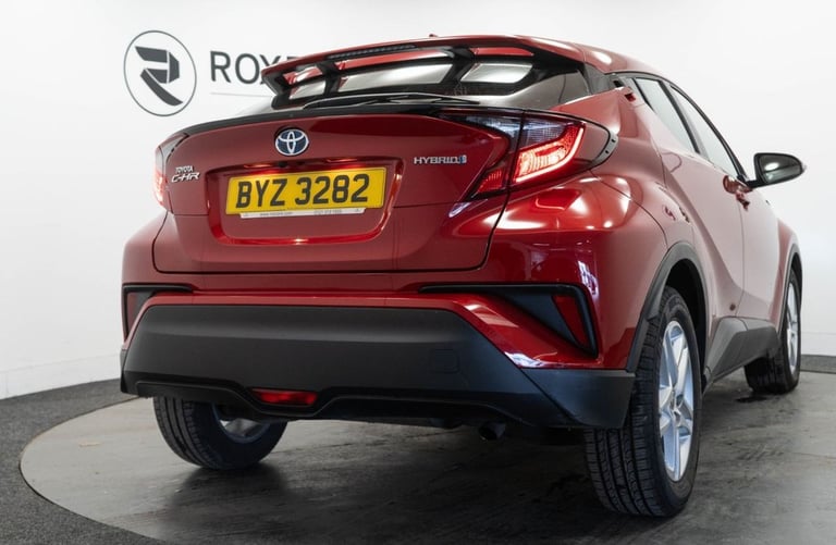 2022 TOYOTA C-HR 1.8 VVT-H GPF ICON SUV 5DR PETROL HYBRID CVT EURO 6 (S/S) (122 