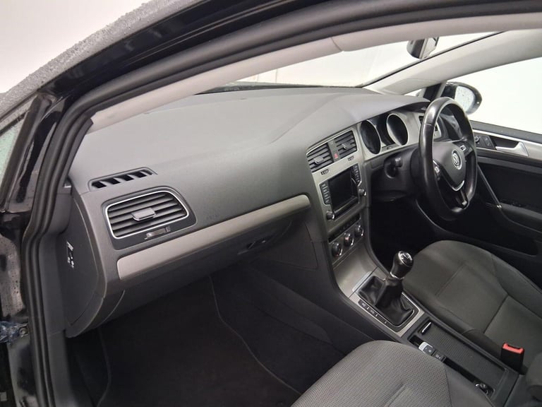 2014 Volkswagen Golf 1.6 TDI BlueMotion Tech Match Hatchback 5dr Diesel Manual Euro 5 (s/s) (105 ...