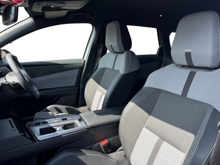  Vauxhall Grandland Electric 73kwh Gs Suv 5dr Electric Auto 213 Ps Electric