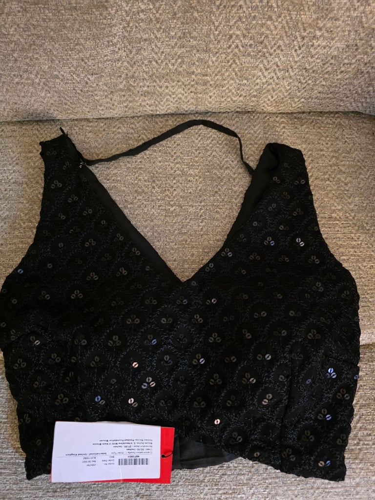 Indian wedding/occasion lehenga outfit, ethnic wear 